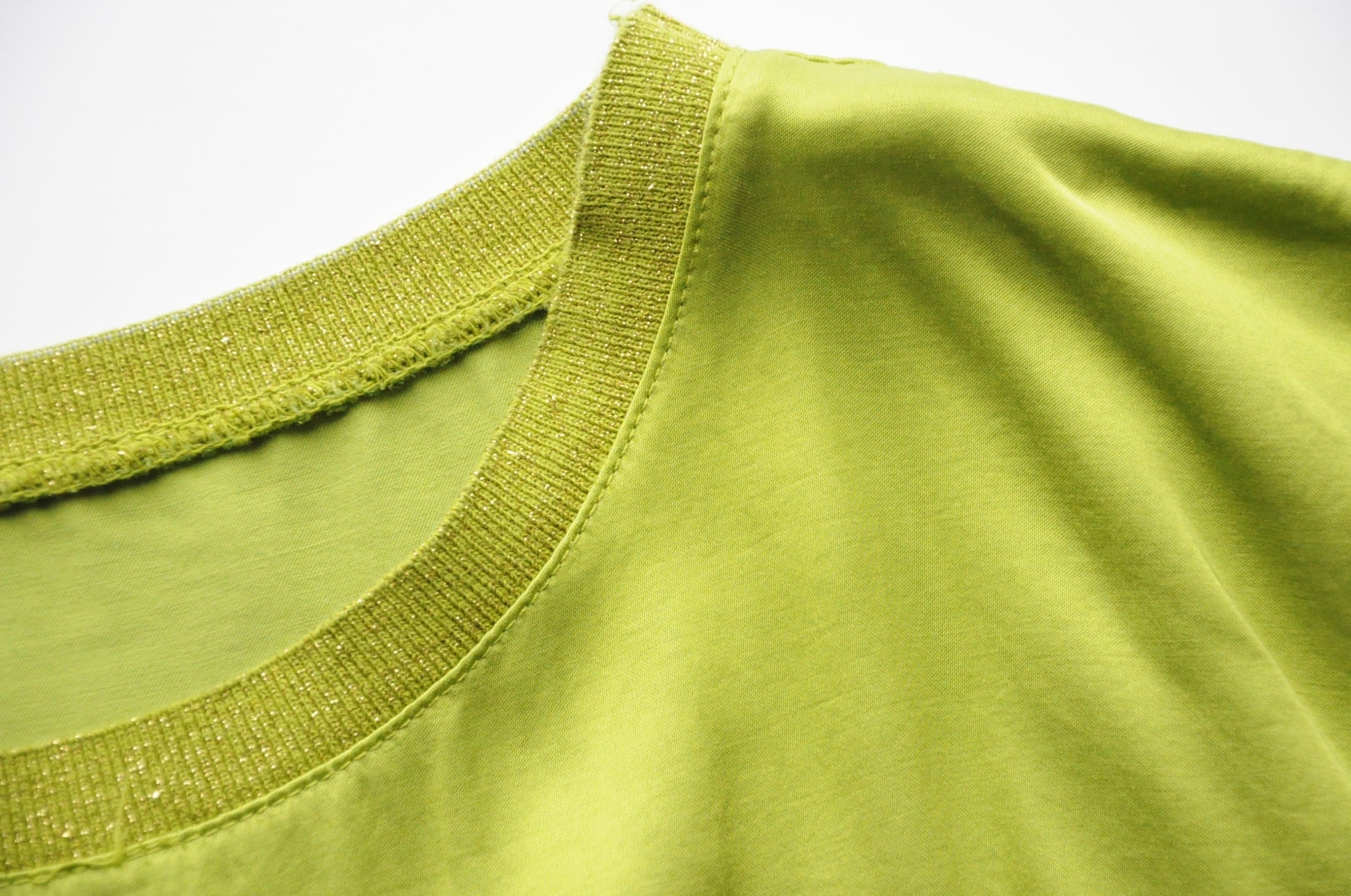 Green oversized satin top with gold lurex