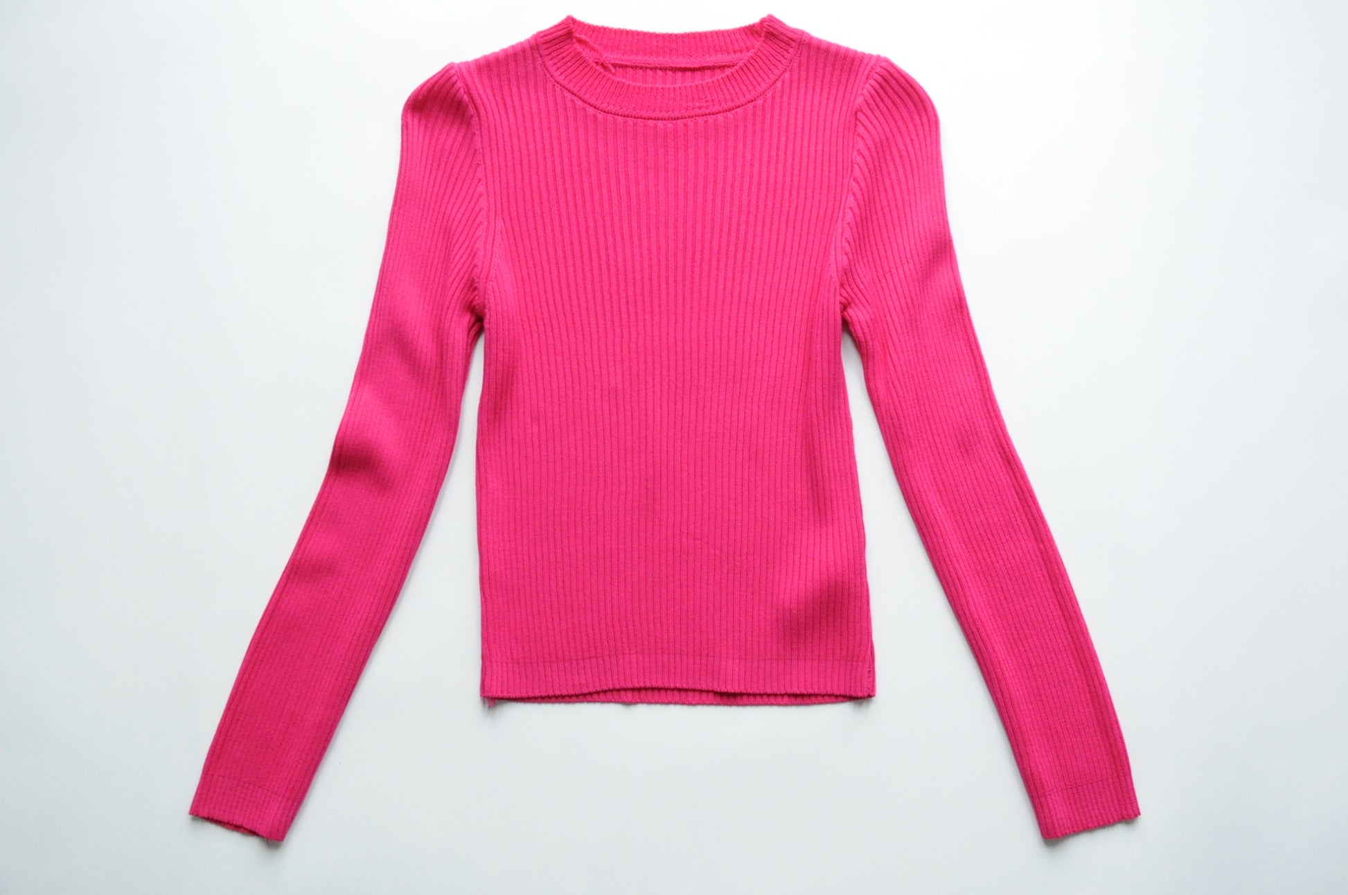 Magenta ribbed cropped top