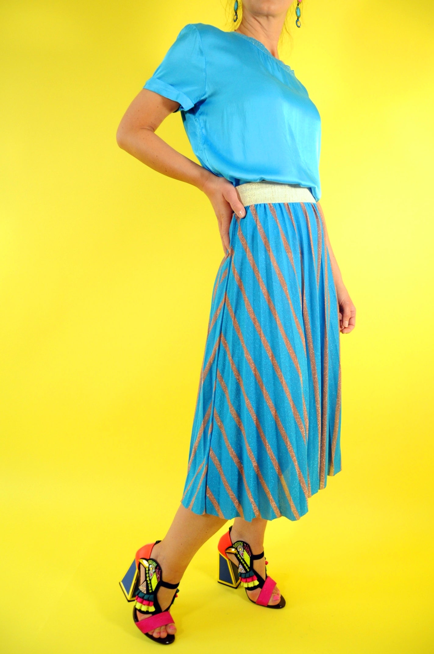 Zigzag blue and brown pleated midi skirt