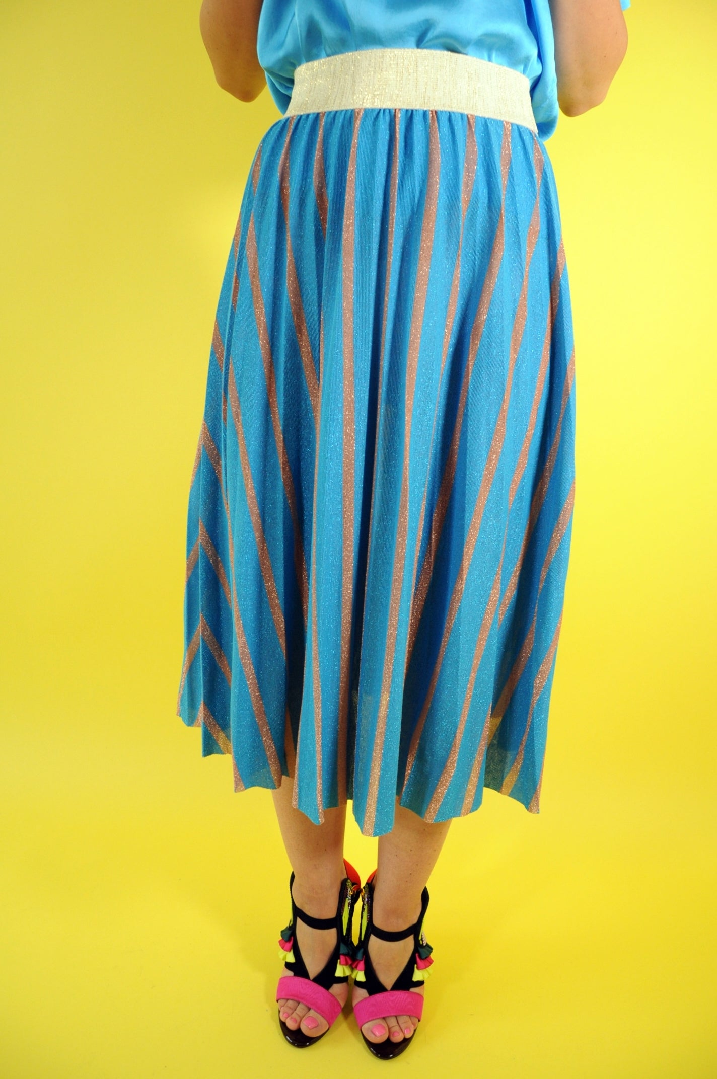 Zigzag blue and brown pleated midi skirt