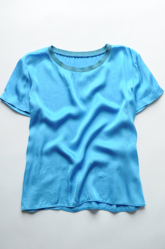 Blue oversized satin top with gold lurex