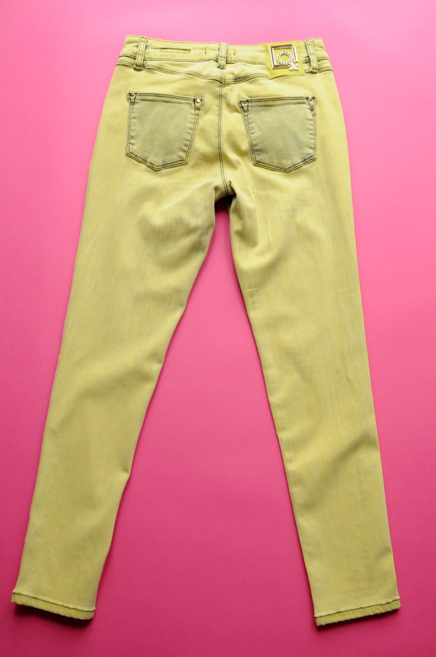 Crystal-embellished yellow mid-rise skinny jeans