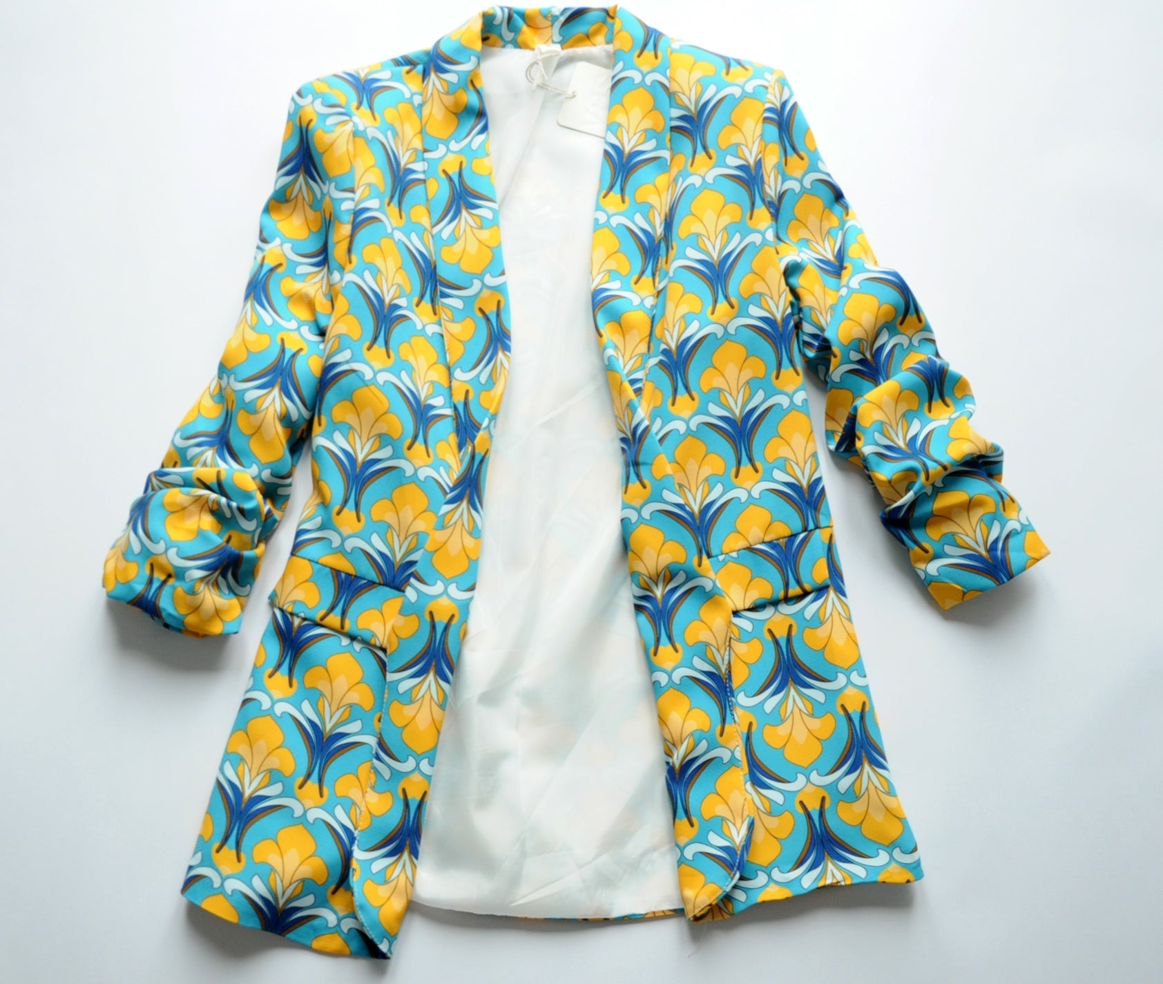 Vibrant 70's vibes printed oversized blazer