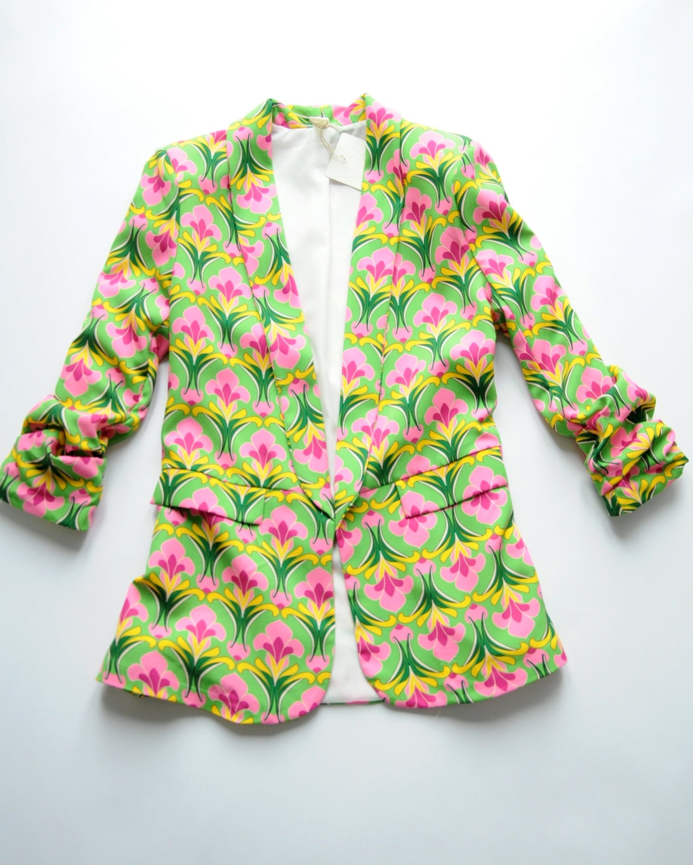 Vibrant 70's vibes printed oversized blazer green