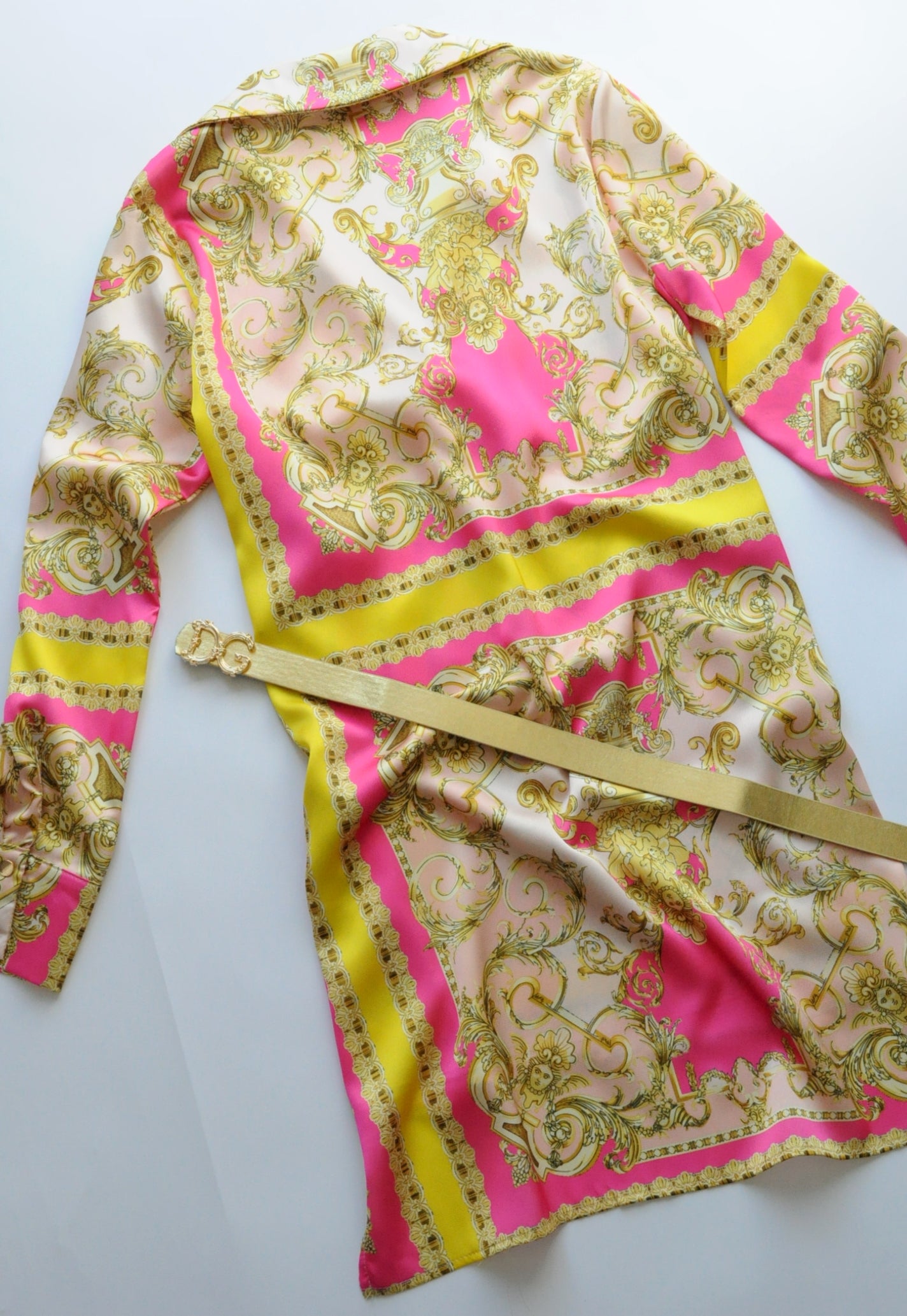 Pink and yellow barocco motif shirt silk dress