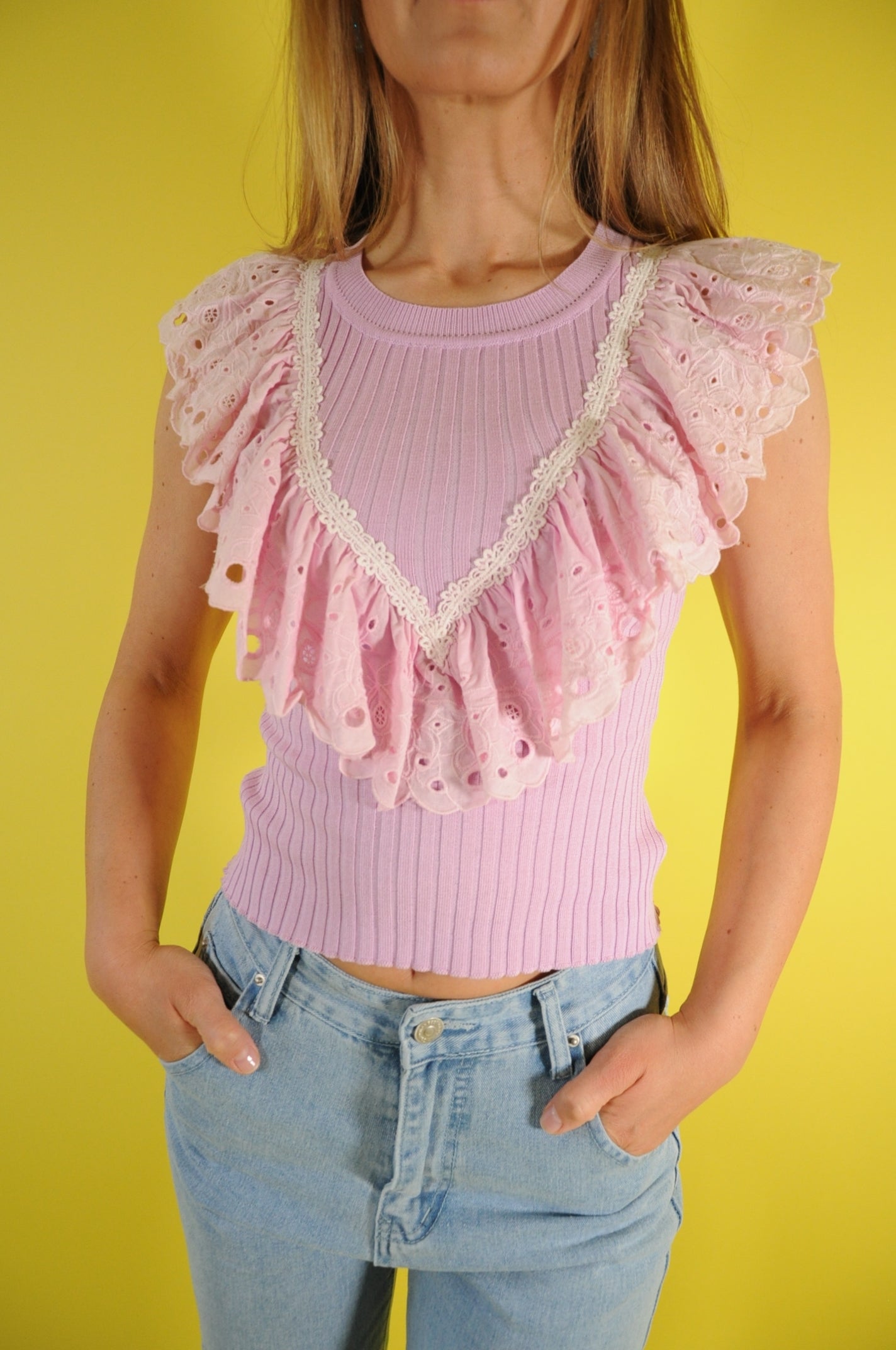 Candy pink ribbed top with front ruffle